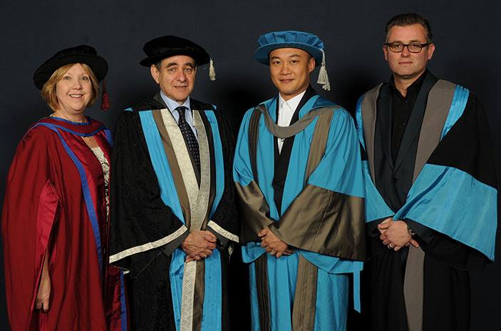 明星成長-男歌手-陳奕迅-英國升學-聖若瑟小學5