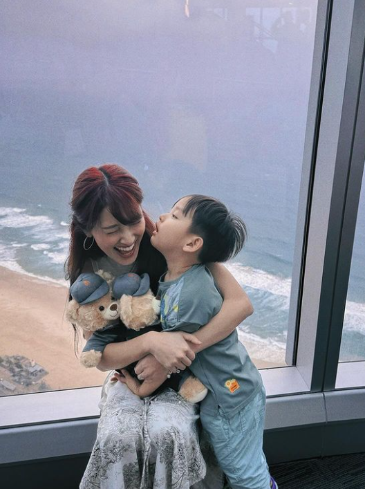 明星成男-香港小姐-陳凱琳-KOL