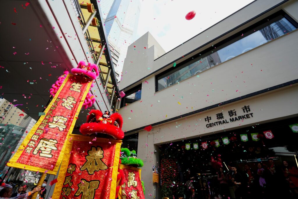 飄浮紅心-藝術裝置-打卡-快閃4