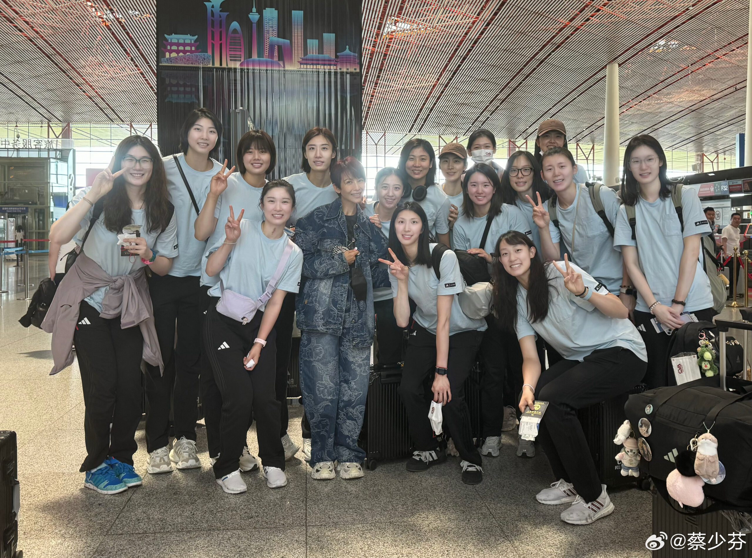 娛樂-明星-蔡少芬-中國女排