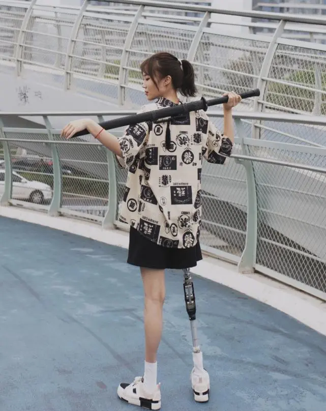 汶川地震-倖存者-感人故事-成長-截肢5