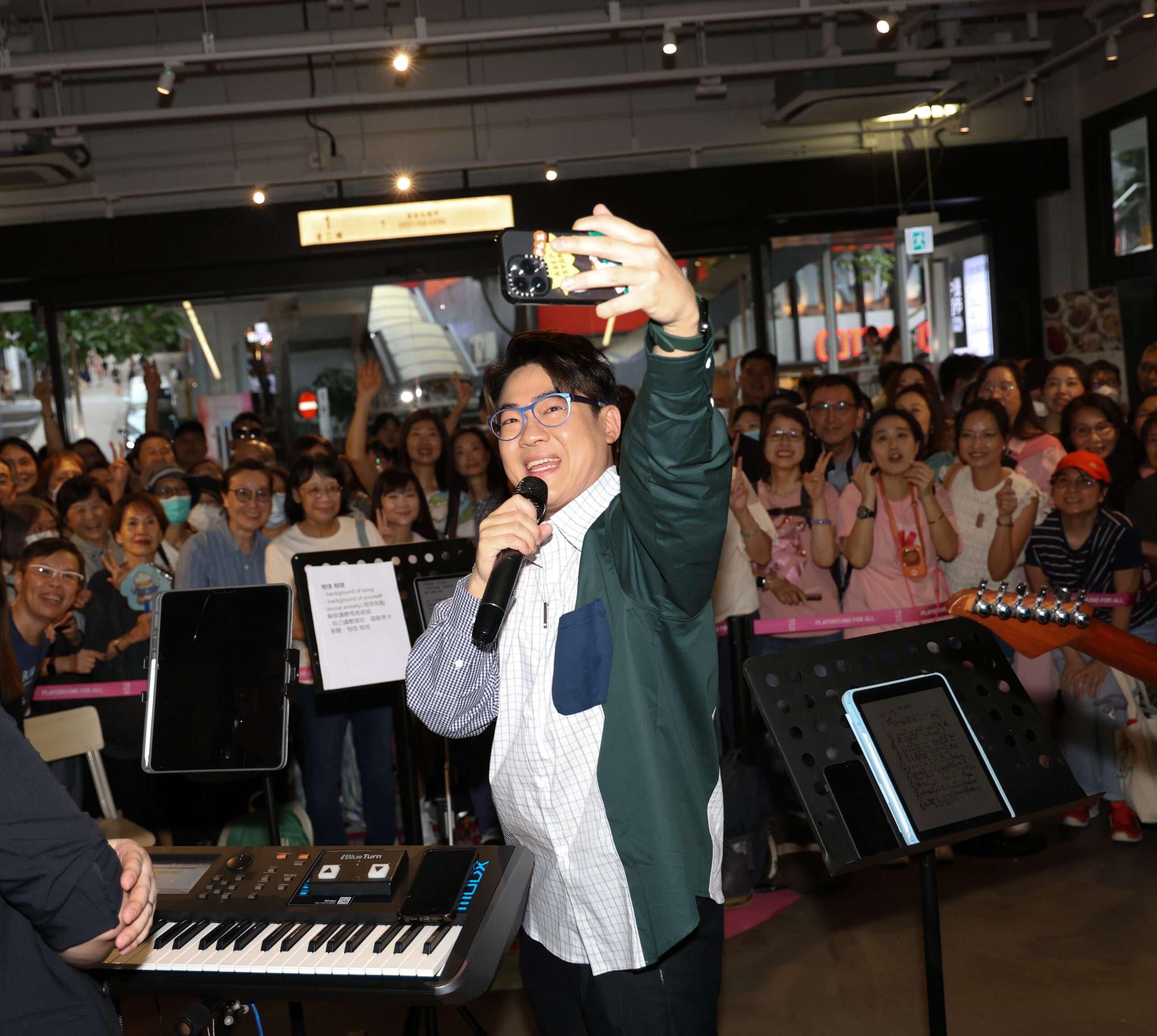 娛樂-明星-羅啟豪-Busking