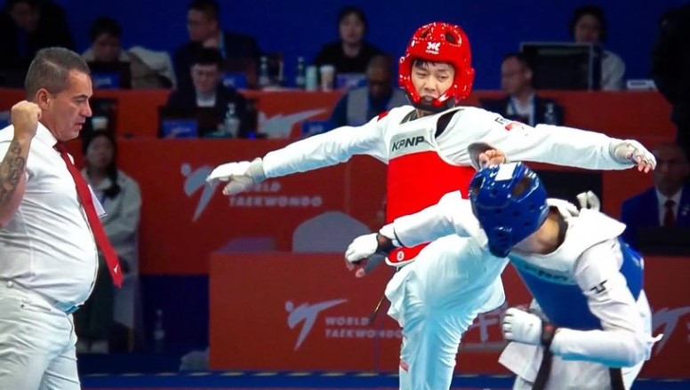 4年一次的體壇盛事,將於今年(2024年)7月26日至8月11日在法國巴黎舉行。世界各地選手踏足奧運比賽場地前,必先過五關斬六將,而巴黎奧運資格賽亦陸續進行,暫時香港已取得30張奧運入場券,其中包括東京奧運焦點人物張家朗、何詩蓓、鄧俊文及謝影雪等。除了上屆矚目選手,今屆亦有香港運動員首次躋身巴黎奧運,包括上年在資格賽16止步的男子重劍何瑋桁、杭州亞運49人級帆船銅牌祥傑與阿輝等。