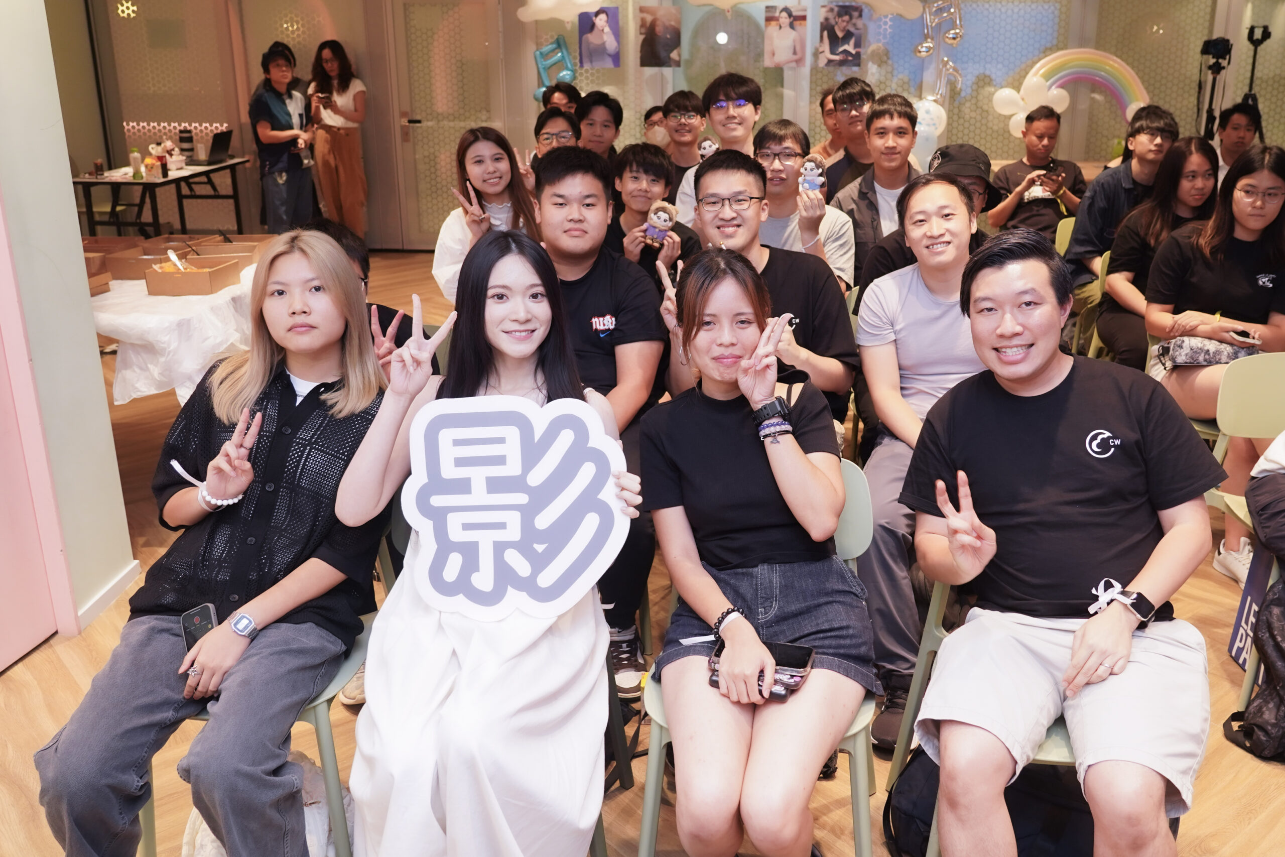 娛樂-雲浩影-生日-米線造型蛋糕