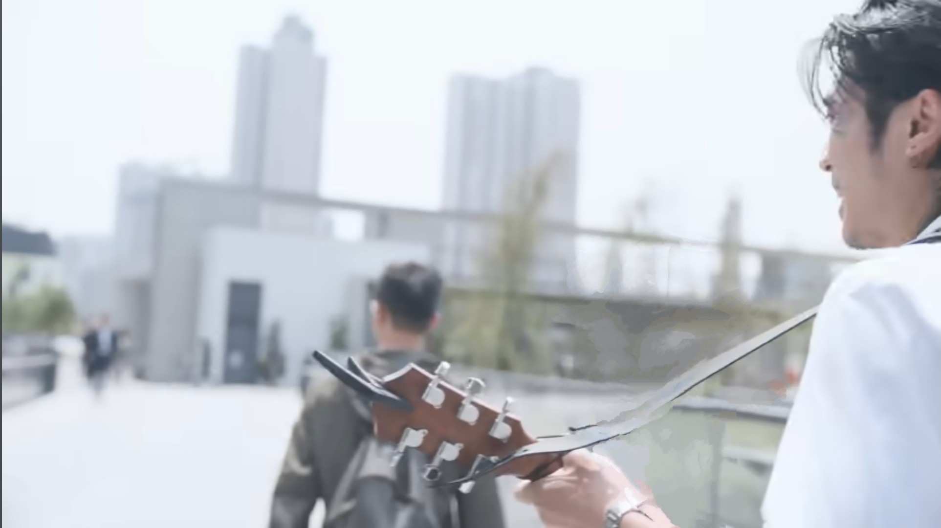 娛樂-周殷廷-觀塘busking-簽名會