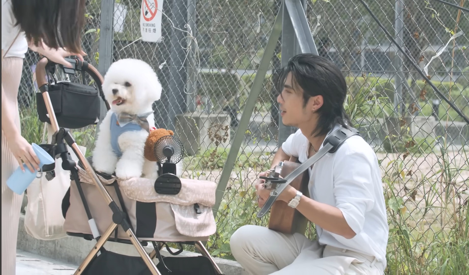 娛樂-周殷廷-觀塘busking-簽名會