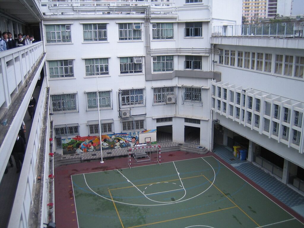 劉鑾雄-聖若瑟英文中學-聲明1