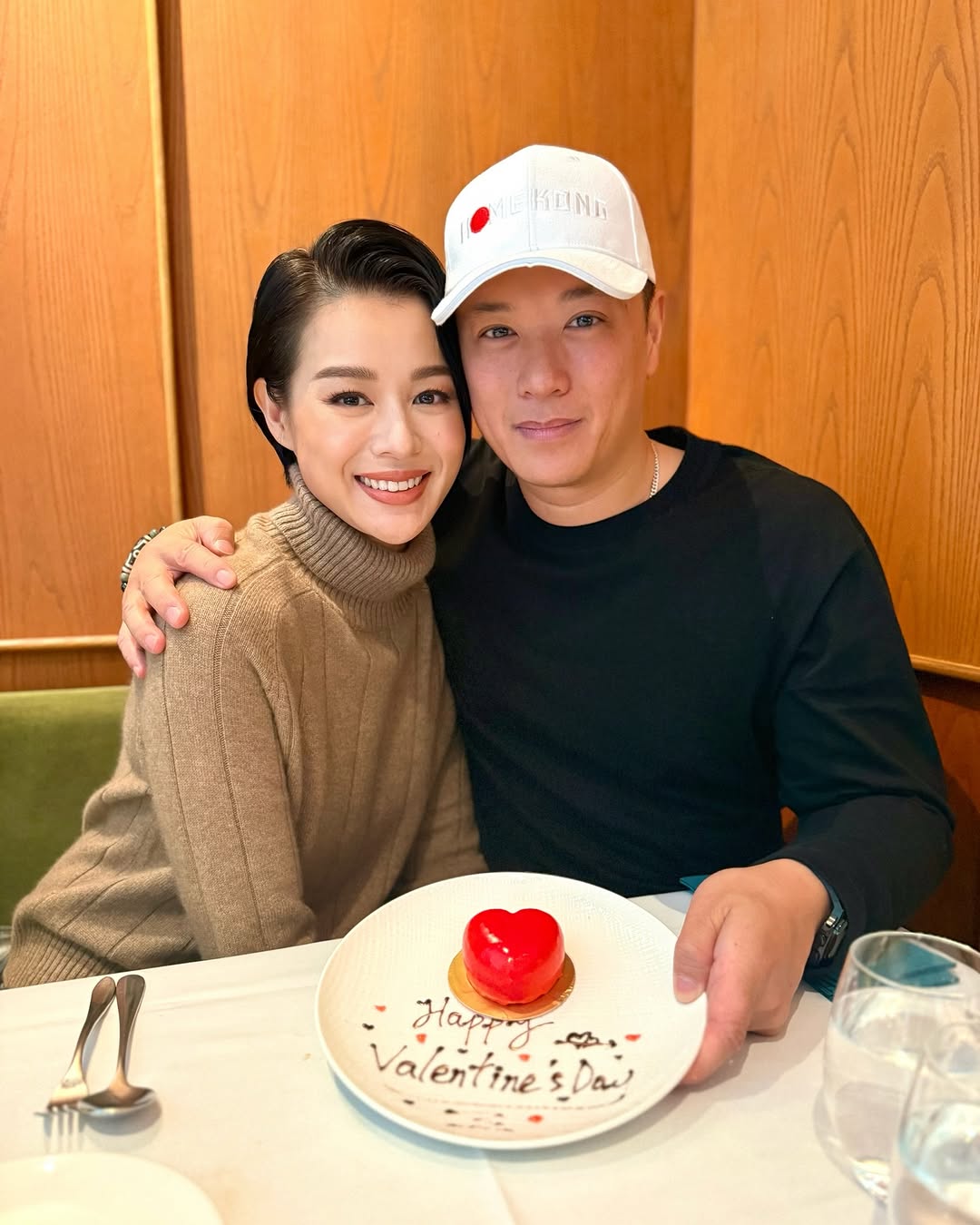 娛樂-胡杏兒-塔羅問卜-擁抱者