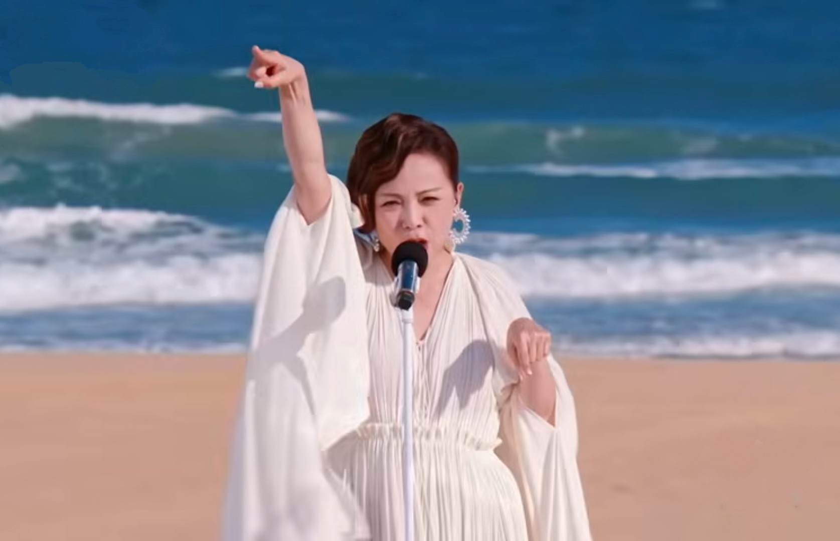 娛樂-鄧萃雯-乘風破浪的姐姐-組女團