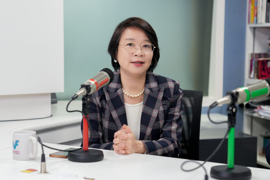 polyuspeed-speedchat-梁美芬3