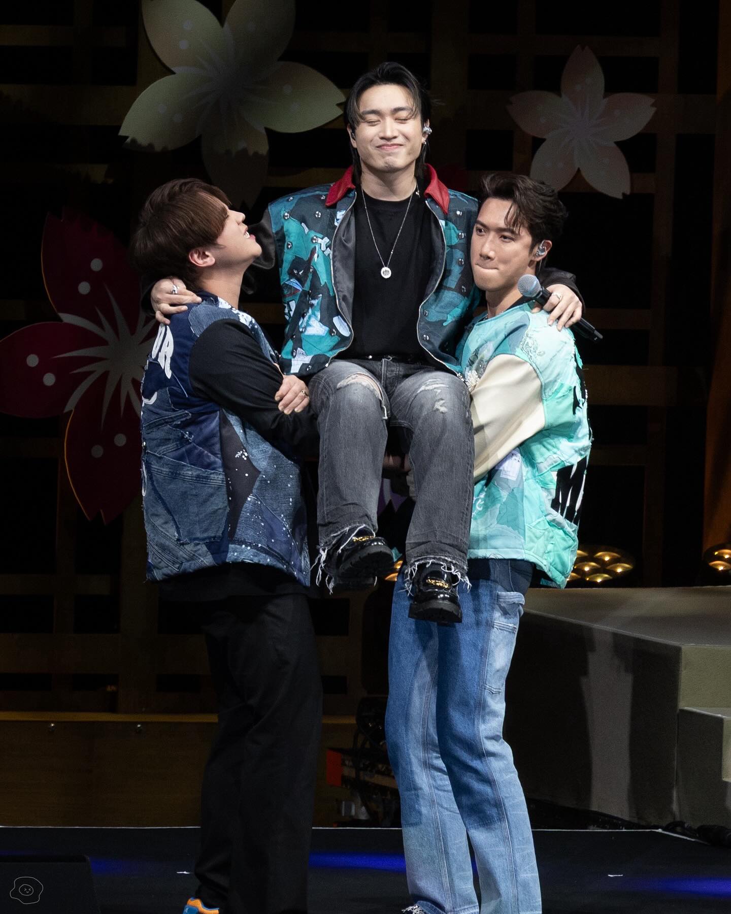 娛樂-miro見面祭-姜濤-單膝跪姜糖