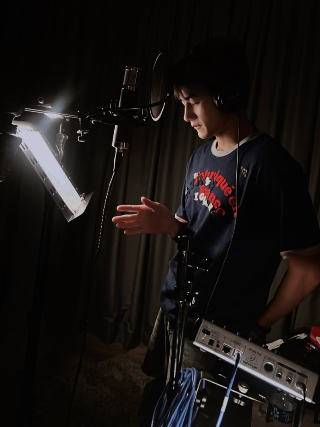 娛樂-Jeffrey魏浚笙-派福利-白色踢死兔