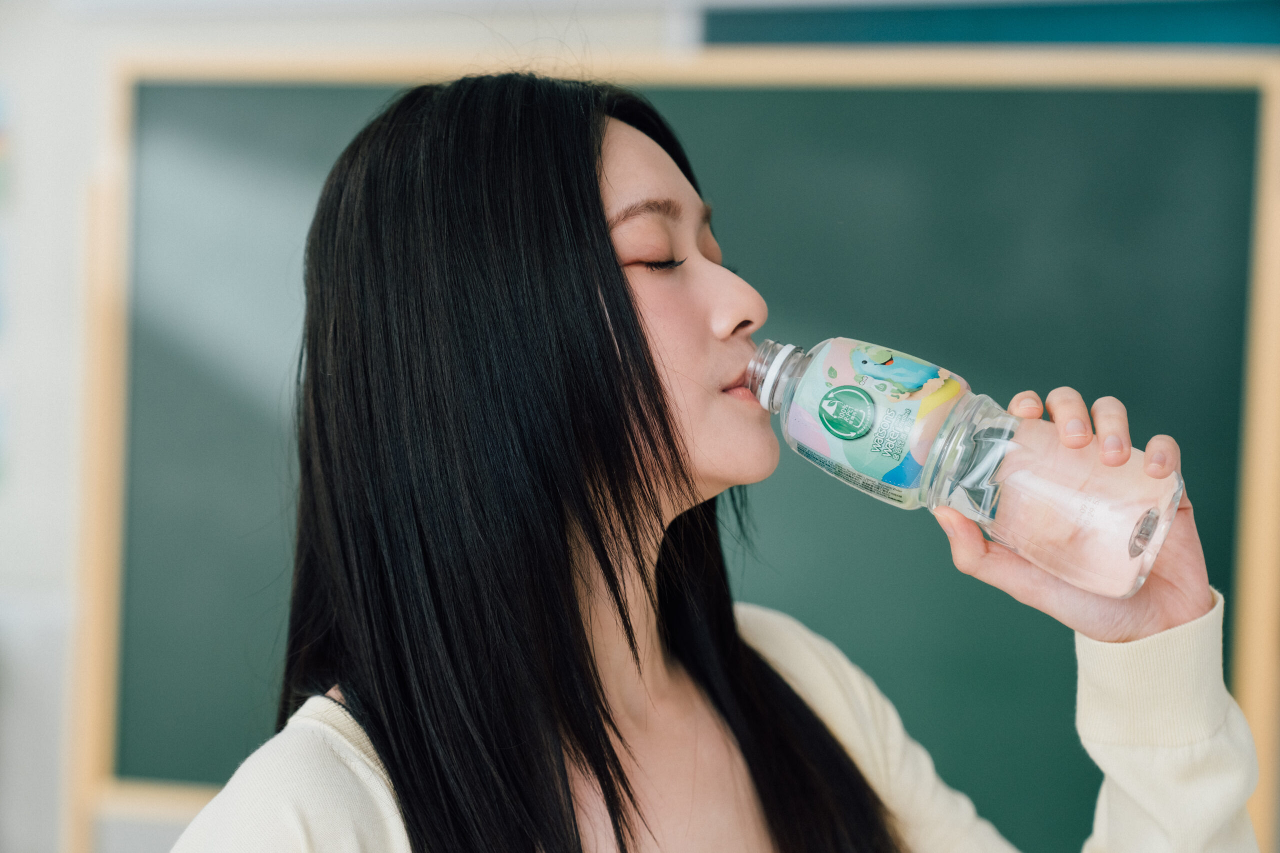 娛樂-雲浩影-屈臣氏蒸餾水-代言人