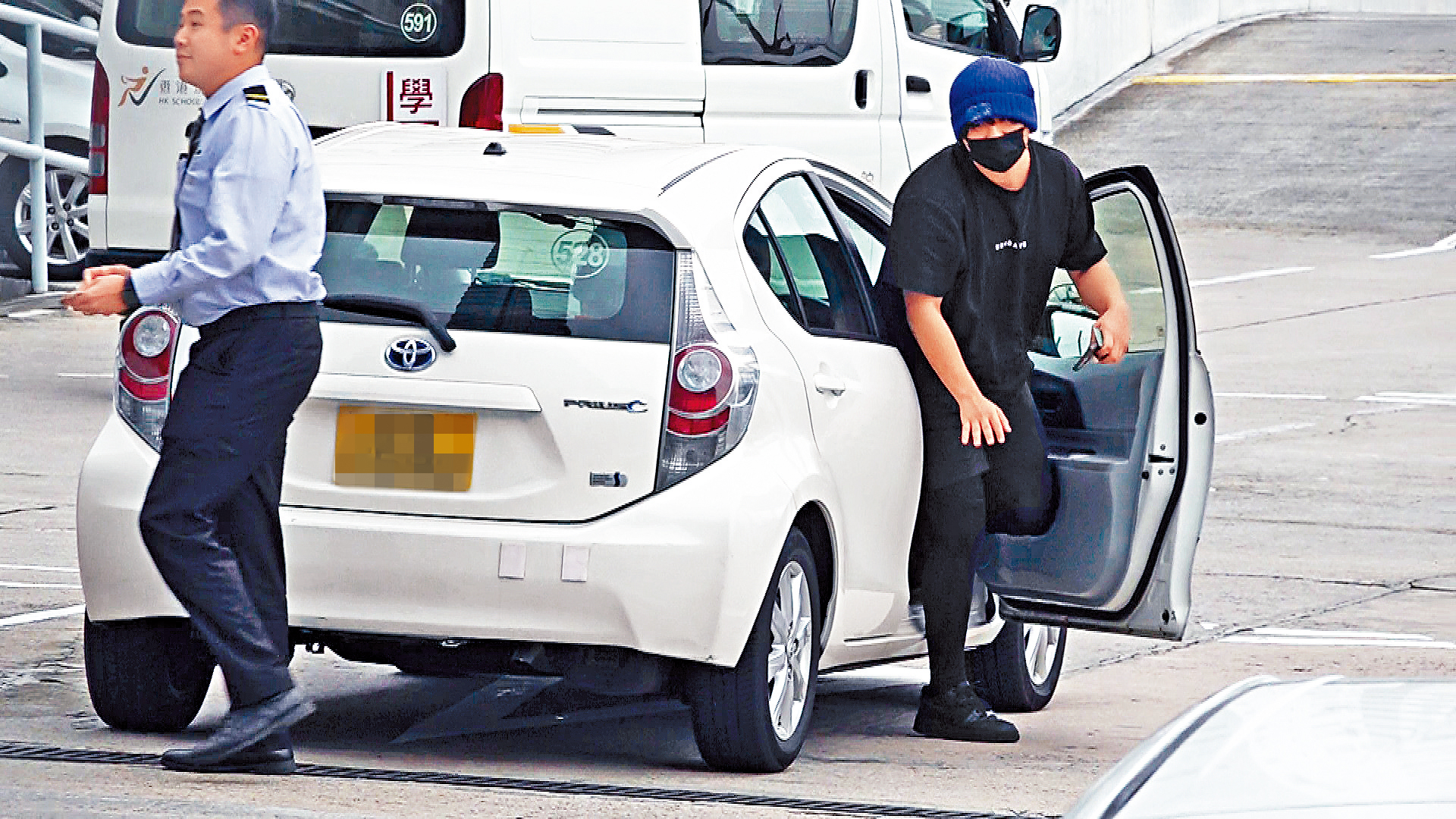 娛樂-Yumi鍾柔美-P牌仔-考車牌